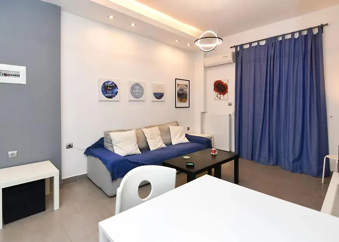 Excellent Apartment Luxuriously Renovated