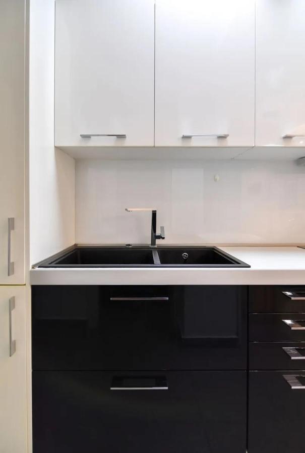 Excellent Luxuriously Renovated