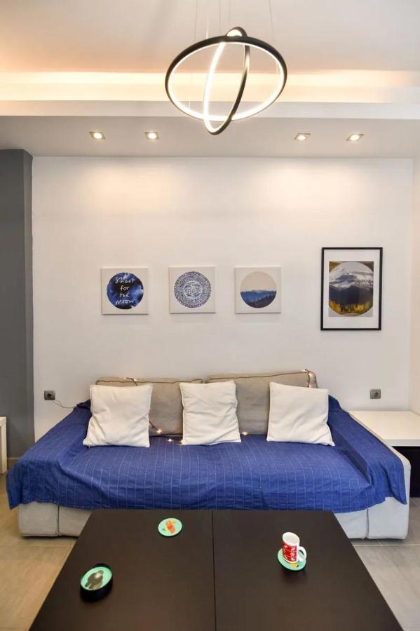 Excellent Luxuriously Renovated Larissa